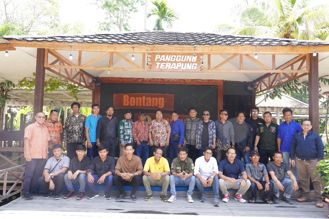 PT KDM menggelar Stakeholder Gathering dalam rangka menjalin silaturahmi bersama Lembaga Swadaya Masyarakat di Kota Bontang sebagai salah satu perwujudan penerapan Tata Kelola Perusahaan yang Baik