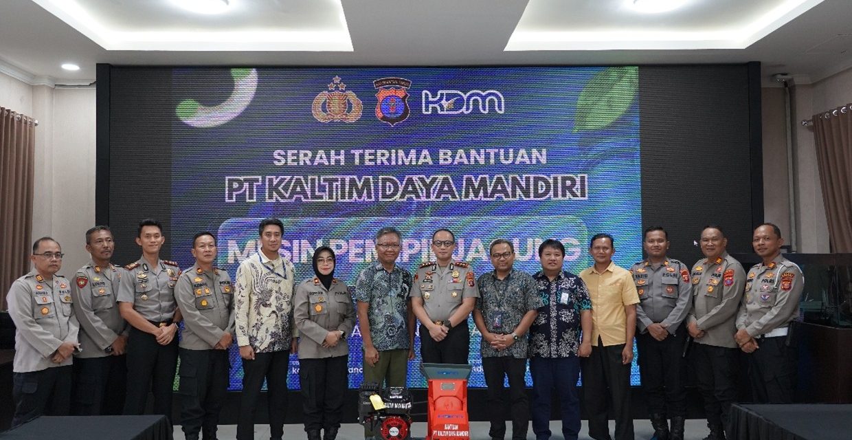 KDM Serahkan Bantuan Mesin Pipil Jagung kepada Polres Bontang Dukung Ketahanan Pangan dan Pemberdayaan Masyarakat