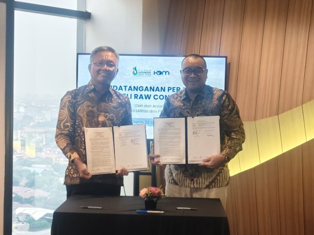 PT Kaltim Daya Mandiri dan PT Pupuk Indonesia Utilitas Tandatangani Perjanjian Jual Beli Raw Condensate